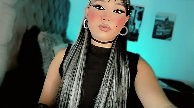 misstreslatin Adlı Modelin Web Kamerası Şovu