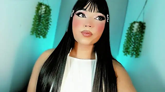 misstreslatinのウェブカメラショー