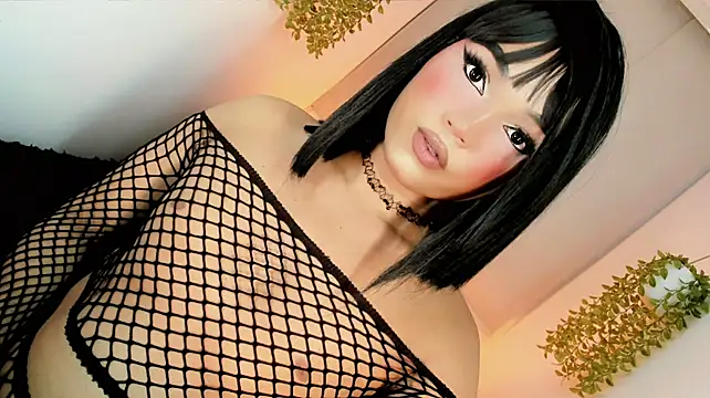 Show modela misstreslatin na web-kameri