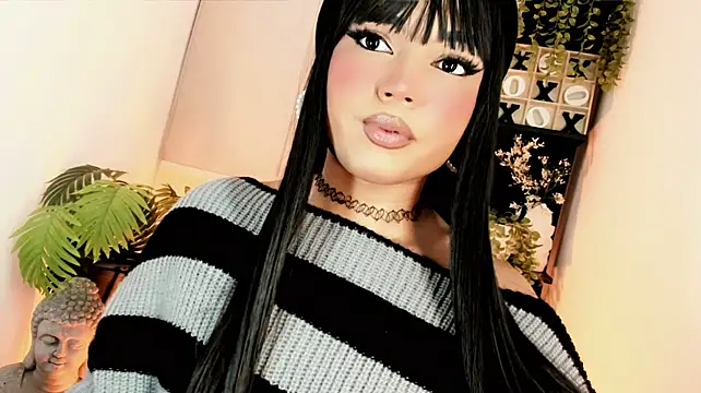 misstreslatin's Webcam Show