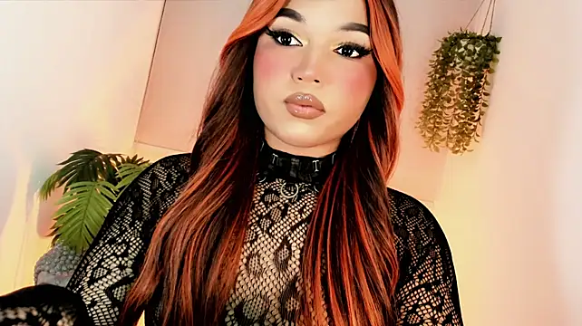 misstreslatin – webcam-show