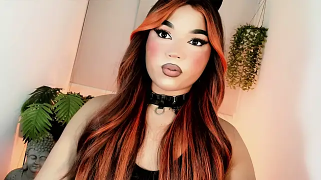 misstreslatin's Webcam Show
