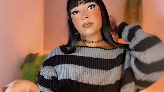 misstreslatin – webcam-show