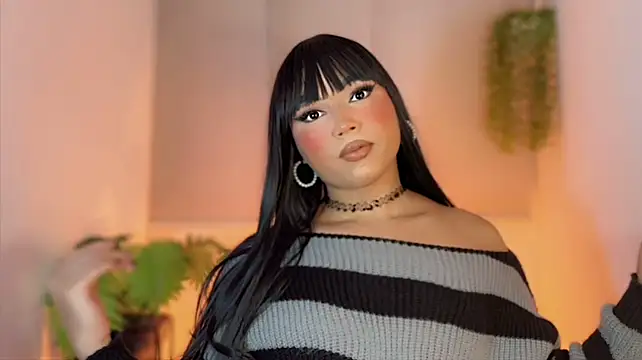 misstreslatinのウェブカメラショー