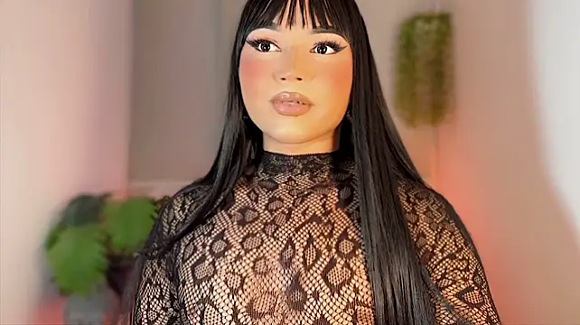 misstreslatin – webcam-show