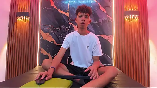Amers_bigcock – webcam-show