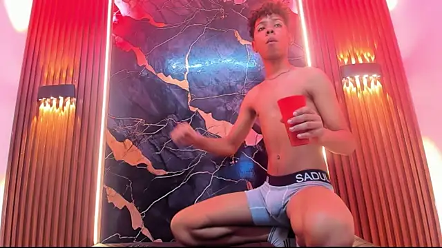 Amers_bigcock Webcamshow