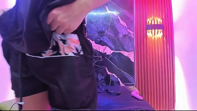 Amers_bigcockn Webbikameraesitys