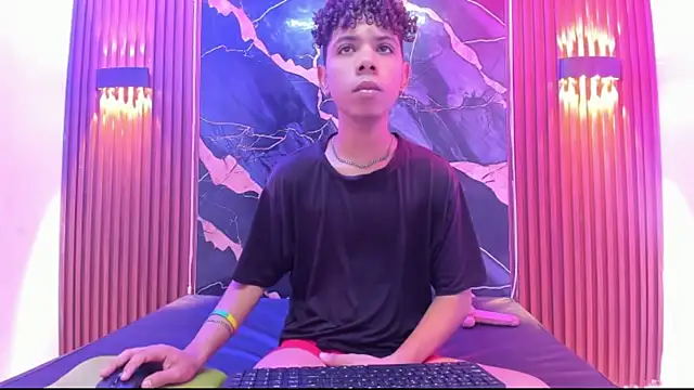 Amers_bigcock ওয়েবক্যাম শো