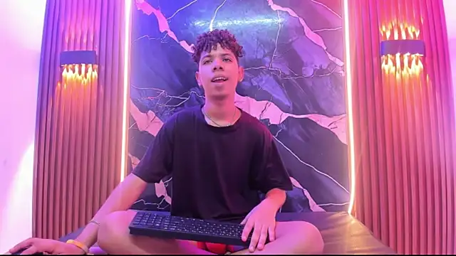 Amers_bigcock webkamerás műsora