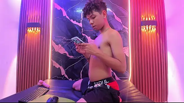 Show modela Amers_bigcock na web-kameri