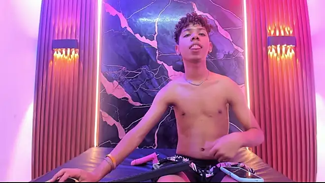 Show modela Amers_bigcock na web-kameri