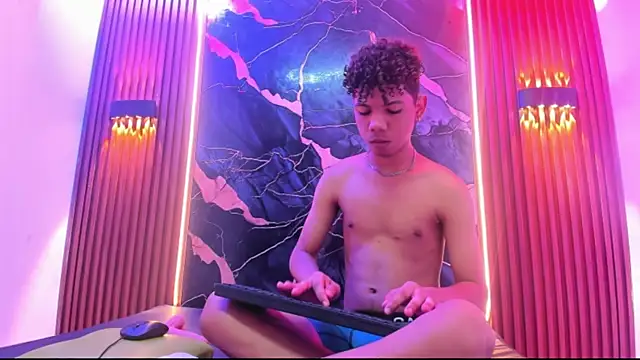 Pertunjukan Kamera Web Amers_bigcock