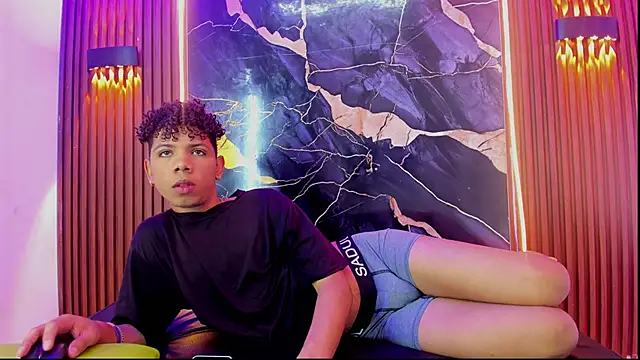 Amers_bigcock – webcam-show