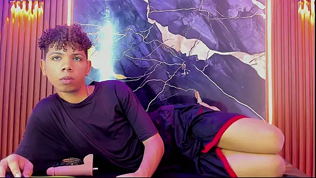Webkamerová show Amers_bigcock