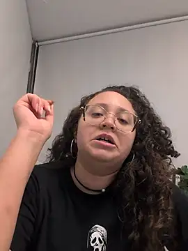 Gia_Bluexxx Chat XXX live