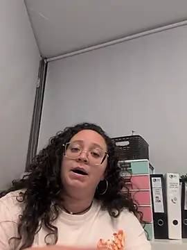 Gia_Bluexxx's Live XXX Chat