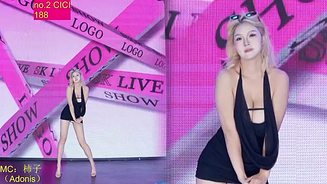 euphoria-001 Webcam Show