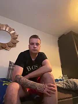 Show modela Xdxdxdwwwttr na web-kameri