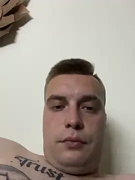 TeenEladion Webbikameraesitys