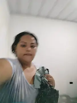 MiaBloom0 ওয়েবক্যাম শো