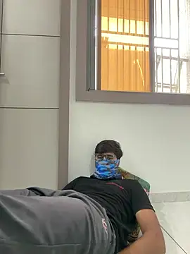 dreamy_boy Show in webcam
