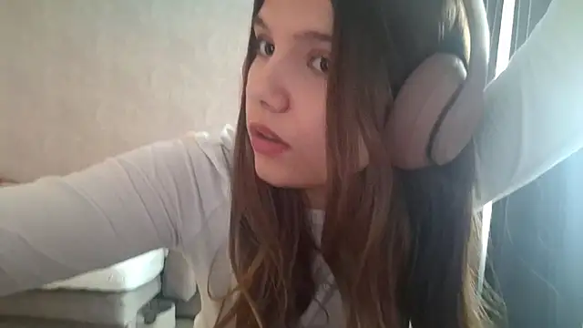Chatroom XXX en direct de Small_joke