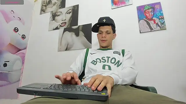 big_hot_boy_: вебкам-шоу