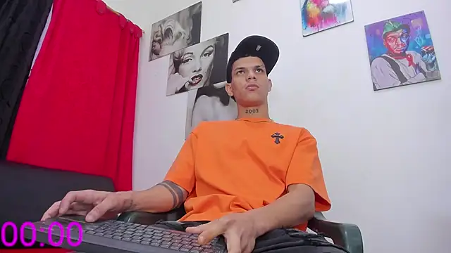 Pertunjukan Kamera Web big_hot_boy_