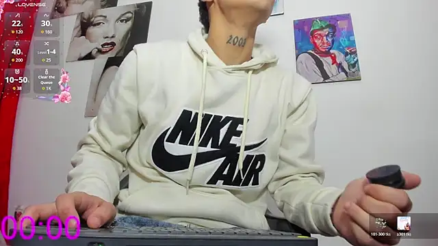 big_hot_boy_ Webcam-Show
