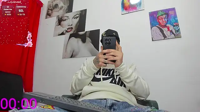 Webkamerová show big_hot_boy_