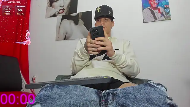 Webkamerová show big_hot_boy_