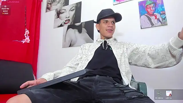 big_hot_boy_'s Webcam Show