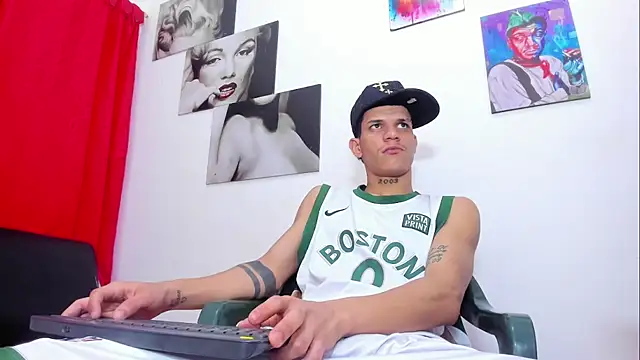 Webkamerová show big_hot_boy_