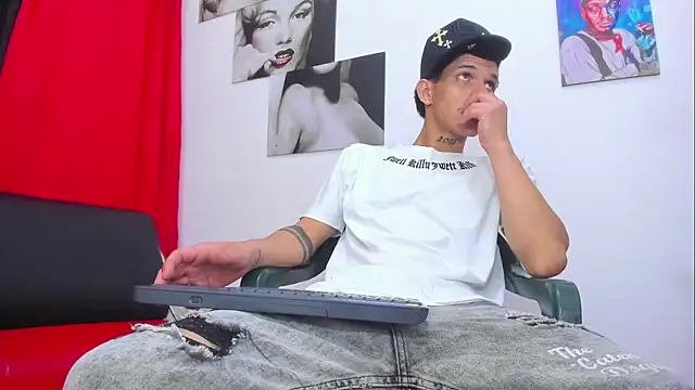 Show de big_hot_boy_ na webcam