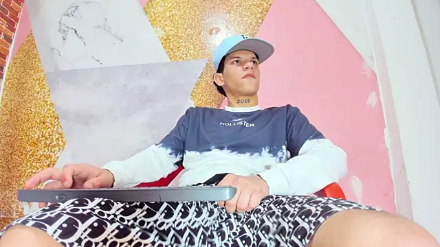 Вебкам-шоу big_hot_boy_