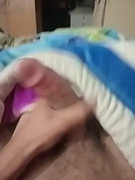 iRealYFuckGood Webcamshow