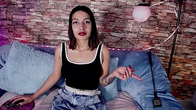 bellanovacs' Live XXX Chat