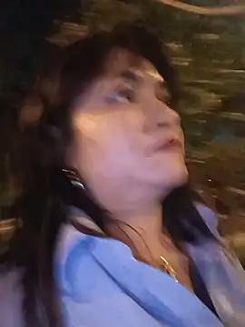 ScarlettEvan: διαδικτυακό σόου στην κάμερα