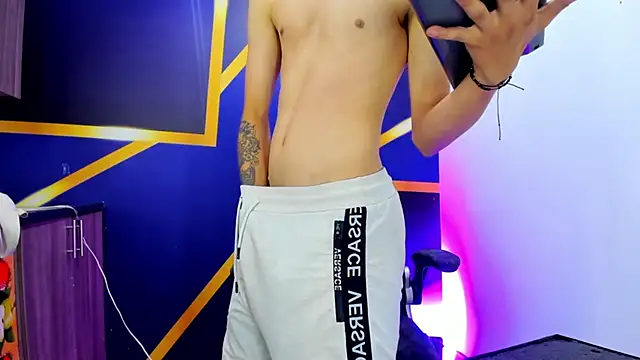maxi_castron Webbikameraesitys