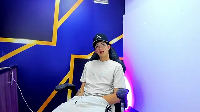 maxi_castron Webbikameraesitys