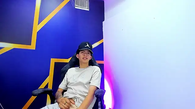 maxi_castron Webbikameraesitys