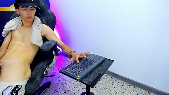 maxi_castro webkamerás műsora