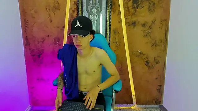 maxi_castro – webcam-show