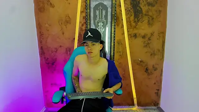 Webkamerová show maxi_castro