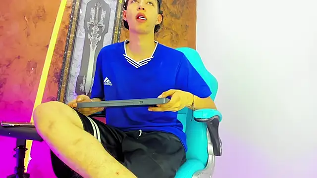 maxi_castro's Webcam Show