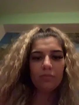_Jessika13_ Adlı Modelin Canlı XXX Sohbeti