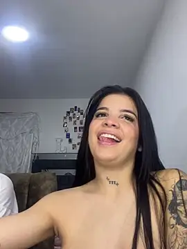 Luisa_ale webcam show