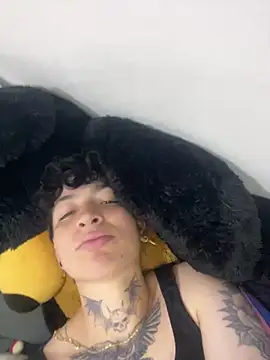 Show modela Luisa_ale na web-kameri
