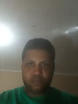 عرض كام BustlingShirt